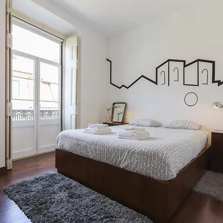Downtown Delight By Homing Lisbon