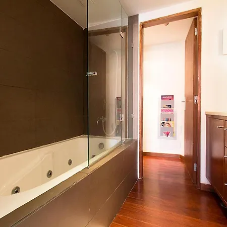 Downtown Delight By Homing Лісабон